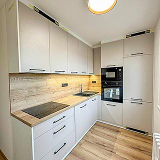 Prodej bytu 3+1 75 m² Ostrava