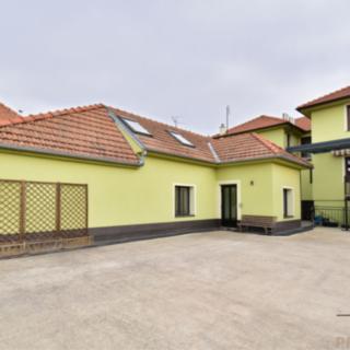 Pronájem rodinného domu 145 m² Znojmo, Antonínská