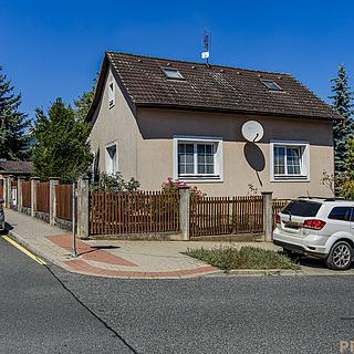 Prodej rodinného domu, 170m²