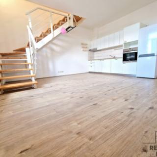 Pronájem bytu 3+kk 78 m² Brno
