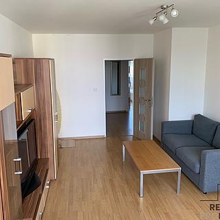 Pronájem bytu 3+1 80 m² Praha Stodůlky, U jezera