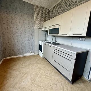 Pronájem bytu 2+1 54 m² Karviná Ráj, V Aleji