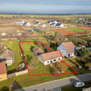 Prodej stavební parcely 1 432 m² Troskotovice
