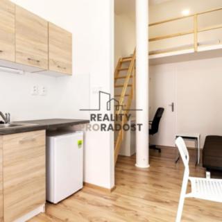 Pronájem bytu 1+kk a garsoniéry 23 m² Brno Staré, Hybešova