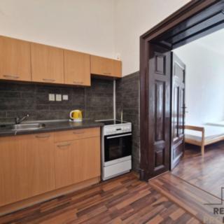 Pronájem bytu 2+1 50 m² Brno