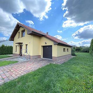 Pronájem rodinného domu 198 m² Trnová