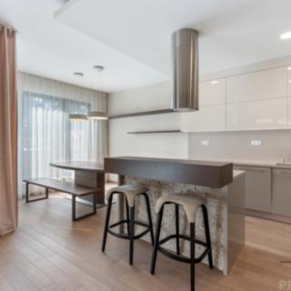 Pronájem bytu 4+kk 130 m² Praha