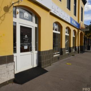 Pronájem obchodu 100 m² Pardubice Bílé Předměstí, Štrossova