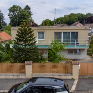 Prodej rodinného domu 216 m² Praha
