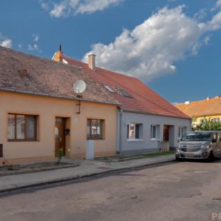 Prodej rodinného domu 76 m² Jaroslavice, Sadová