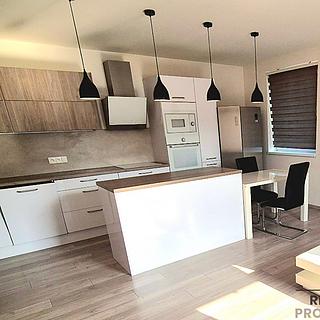 Pronájem bytu 3+kk 86 m² Jihlava Horní Kosov, Lužická