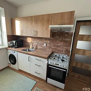 Pronájem bytu 1+1 32 m² Slatinice