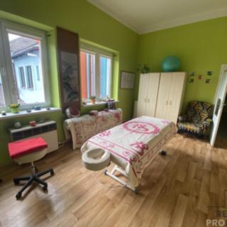 Pronájem obchodu 25 m² Pardubice Zelené Předměstí, 17. listopadu