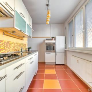Prodej bytu 3+1 68 m² Ostrava Moravská, Na Jízdárně