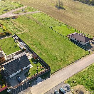 Prodej stavební parcely 1 671 m² Jistebník