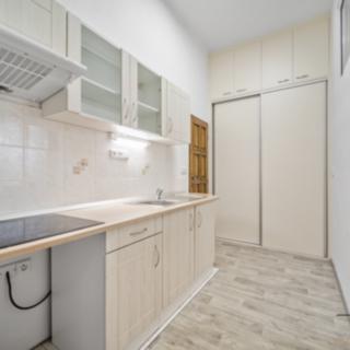 Pronájem bytu 2+1 48 m² Pardubice Zelené Předměstí, Smilova