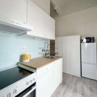 Pronájem bytu 2+1 34 m² Brno Staré, Hybešova