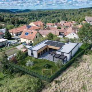 Prodej stavební parcely 978 m² Habrůvka
