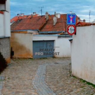 Pronájem garáže 17 m² Znojmo, Pasířská