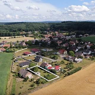 Prodej stavební parcely 813 m² Brloh