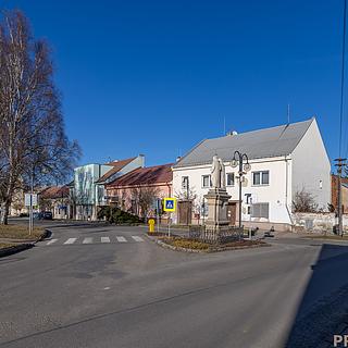 Prodej rodinného domu 108 m² Dřevohostice, Náměstí