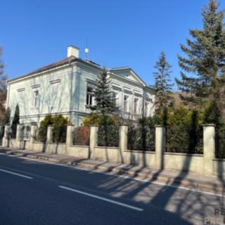 Pronájem bytu 2+1 111 m² Dubí, Ruská