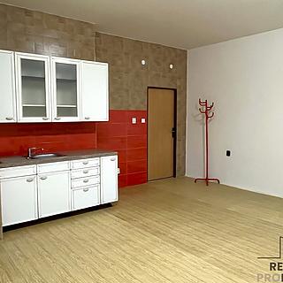 Pronájem bytu 1+kk, garsoniery 38 m² Moravský Krumlov