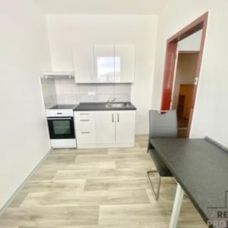 Pronájem bytu 1+1 34 m² Olomouc Neředín, Stiborova