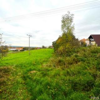 Prodej stavební parcely 2098 m² Vochov