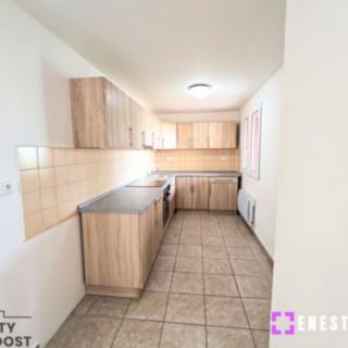 Pronájem bytu 2+1 90 m² Tursko