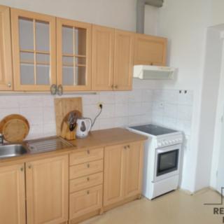 Pronájem bytu 2+1 71 m² Pardubice