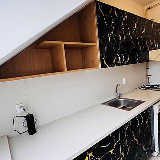 Pronájem bytu 3+1 68 m² Hodonín, Dobrovolského