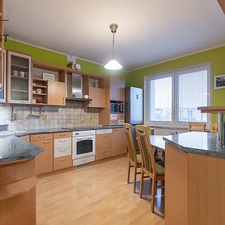 Pronájem bytu 3+kk 91 m&sup2; Brno