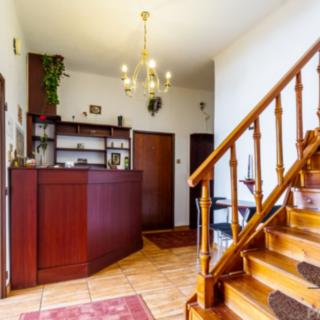 Pronájem hotelu a penzionu 305 m² Praha Dolní Chabry