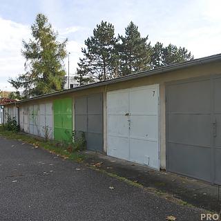 Prodej garáže 19 m² Hradec Králové Nový, Mrštíkova