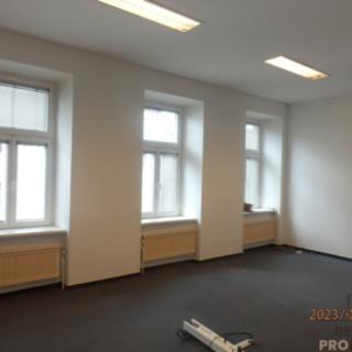 Pronájem kanceláře 60 m² Brno