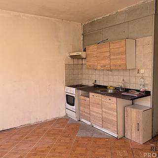 Prodej bytu 1+1 35 m² Ústí nad Labem Mojžíř, Jindřicha Plachty