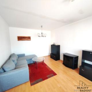 Pronájem bytu 3+1 69 m² Hodonín, Sadová