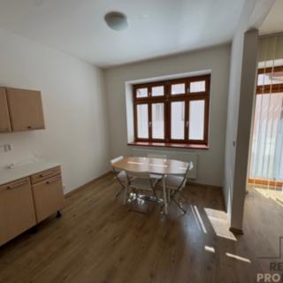 Pronájem bytu 2+kk 76 m² Olomouc, Ostružnická