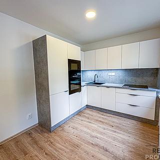 Prodej bytu 2+kk 56 m² Karviná