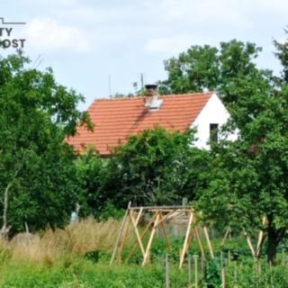 Prodej rodinného domu 100 m² Krty