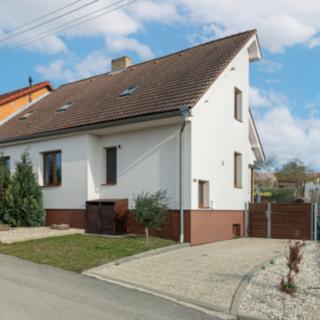 Prodej rodinného domu 250 m² Kobylí
