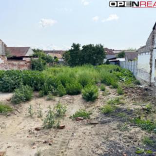 Prodej stavební parcely 640 m² Hrušovany u Brna