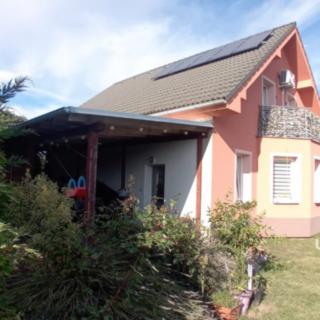 Prodej rodinného domu 233 m² Božice