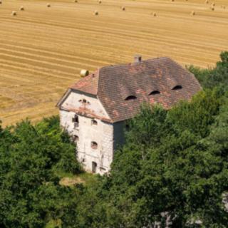 Prodej hotelu a penzionu 1 200 m² Rakovice