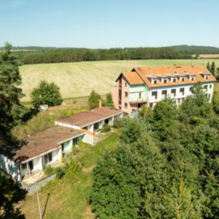 Prodej činžovního domu 1 800 m² Dražíč Vranov