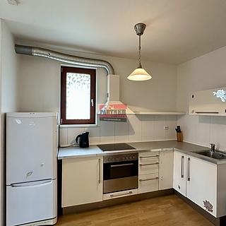 Prodej bytu 1+kk, garsoniery 42 m&sup2; Praha