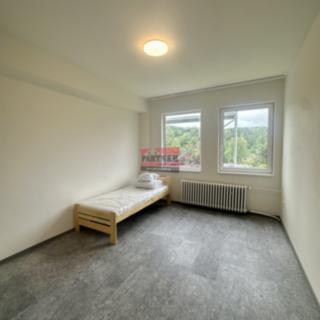 Pronájem bytu 2+kk 45 m² Lštění Zlenice, Míru