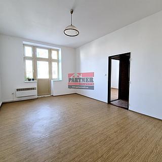Pronájem bytu 2+1 52 m² Tábor, nám. F. Křižíka