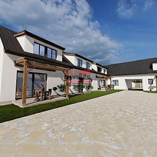 Prodej činžovního domu 641 m&sup2; Lomnice nad Lužnicí